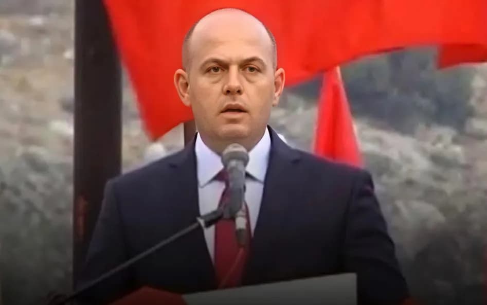 Nis peticioni për përfshirjen e Murat Jasharit në garën për president