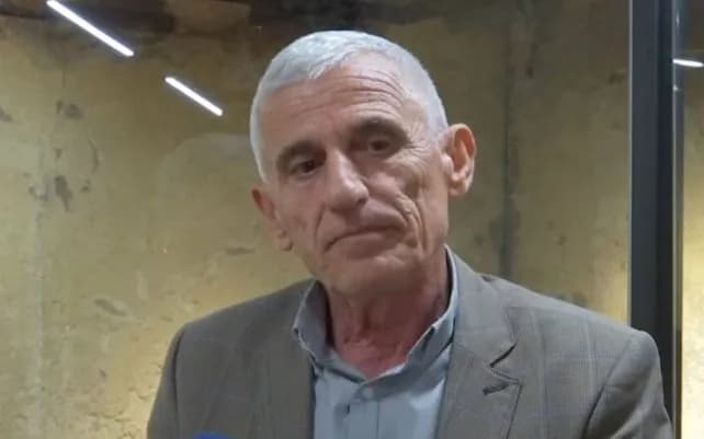 “Nuk e besova se ma vranë familjen, i kanë kallë” – Muqolli rrëfen për Masakrën e Poklekut
