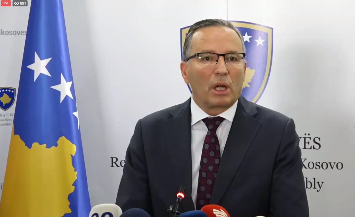Pas para vazhdimit të seancës, Hamza: Jemi përballë një akti të rrezikshëm për të ardhmen e Kosovës