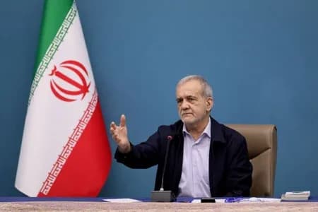Presidenti iranian: Nuk kërkojmë luftë, po mbrojmë veten