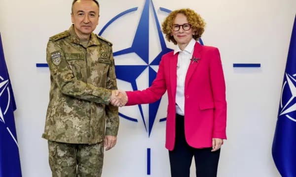 Ulutas vizitë në Bruksel, Shekerinska: NATO është fuqimisht e përkushtuar për stabilitet në Ballkanin Perëndimor