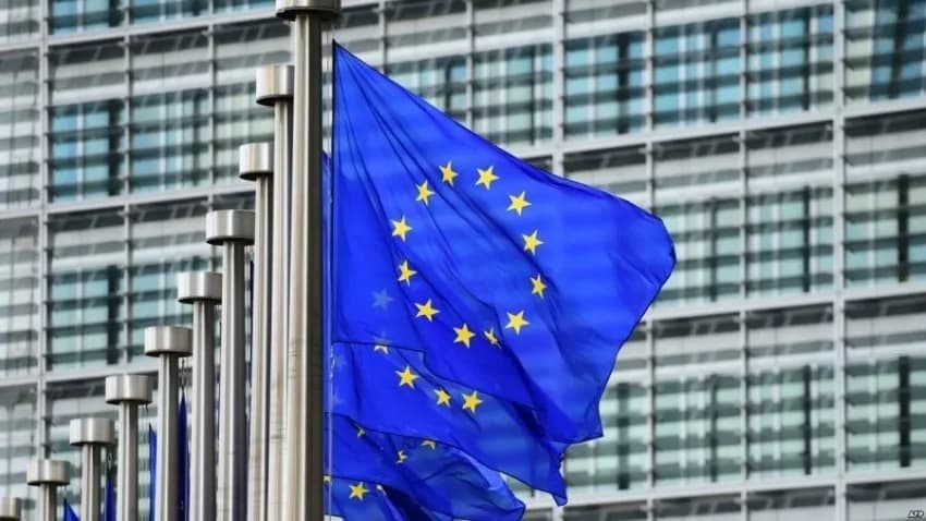 Bashkimi Evropian e sheh teknologjinë kineze si rrezik