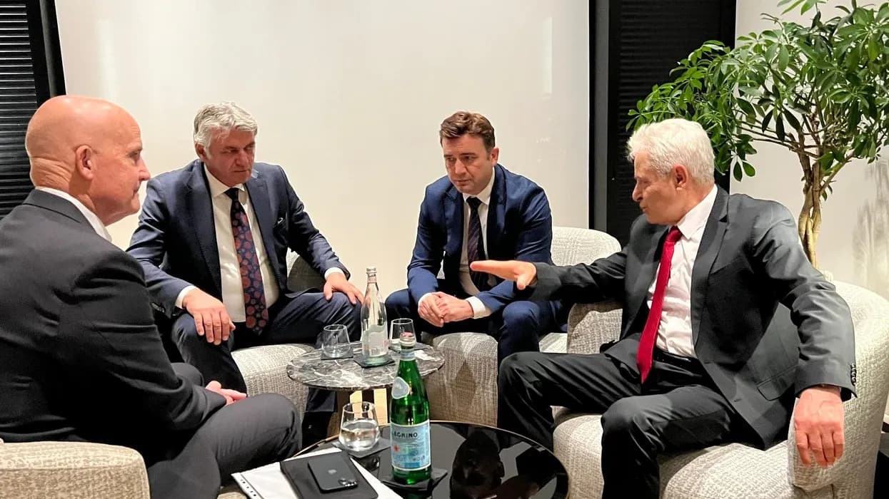 BDI në takim me kongresmenin Keith: Marrëveshja e Ohrit po rrezikohet