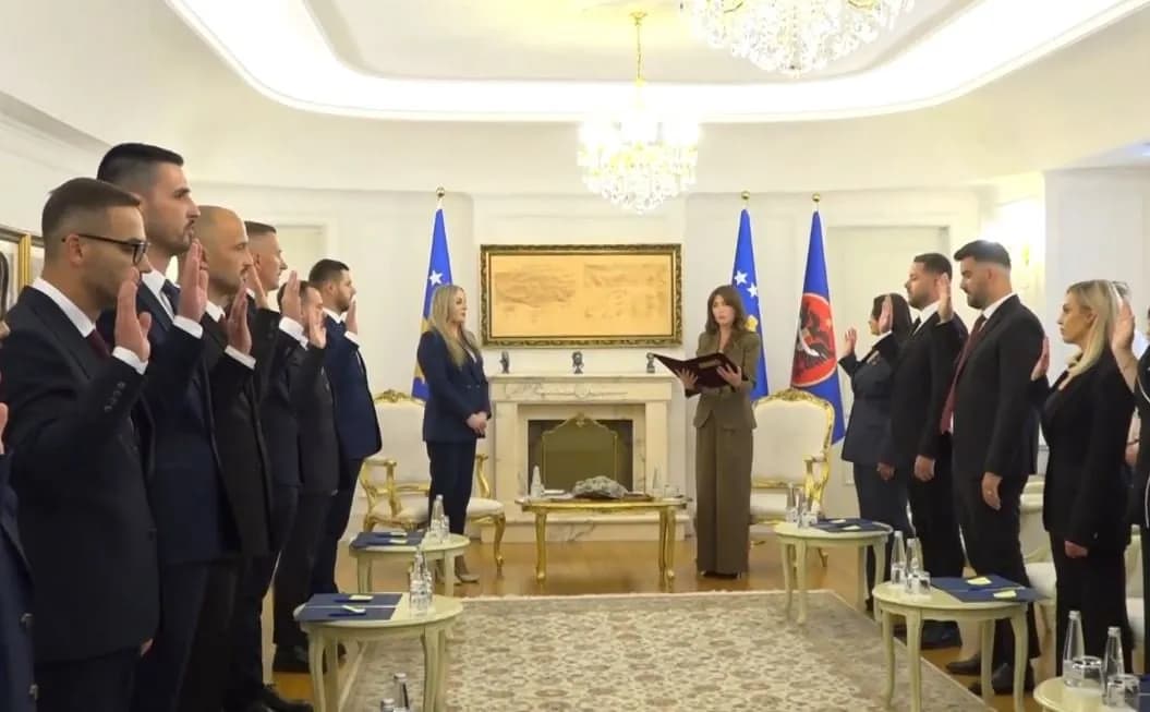 Betohen 17 gjyqtarë të rinj