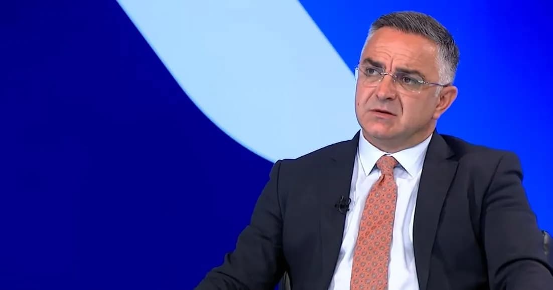 “Do e ndalnim fizikisht”- Tahiri zbulon planin e AAK-së rreth seancës për imponimin e presidentit