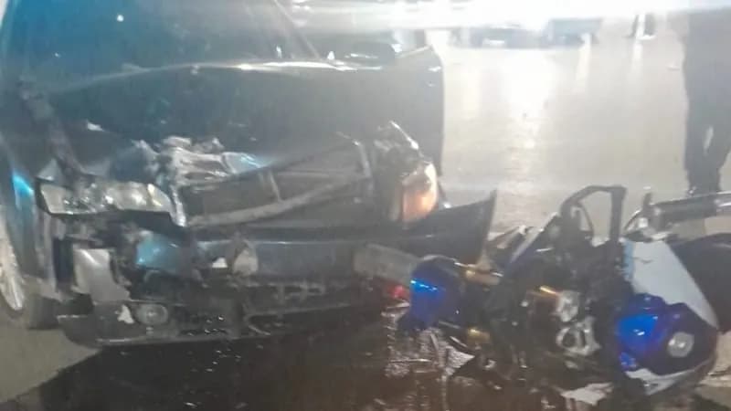 E rëndë në Shkup, vetura përplas një motoçikletë – vdes 19-vjeçari shqiptar