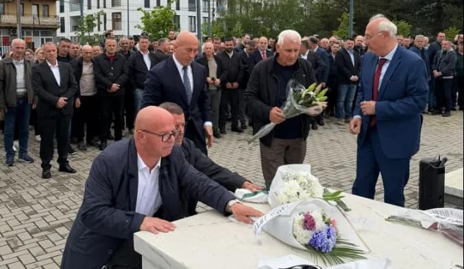 Haradinaj në 28-vjetorin e rënies së Bahri Fazliut: Trim, guximtar dhe i vendosur