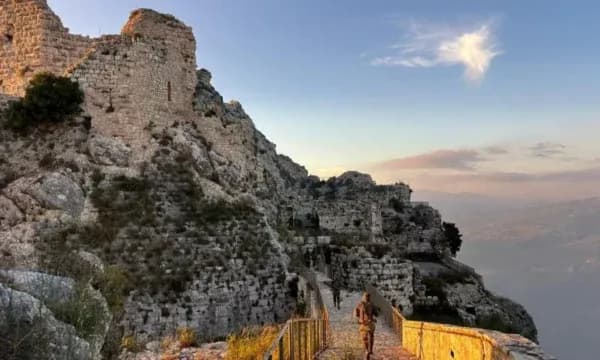 Izraeli merr nën kontroll një kështjellë në Liban ndërsa zgjeron ofensivën tokësore
