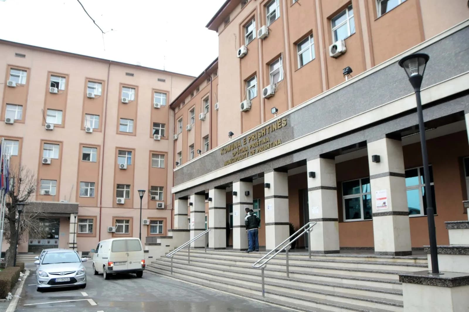 Komuna e Prishtinës: Ndërpritet përkohësisht sistemi i Tatimit në Pronë – shkak rregullimet teknike
