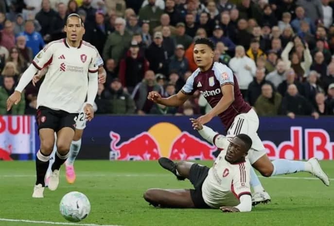 Liverpooli në rrezik për Ligën e Kampionëve, e thyen Villa
