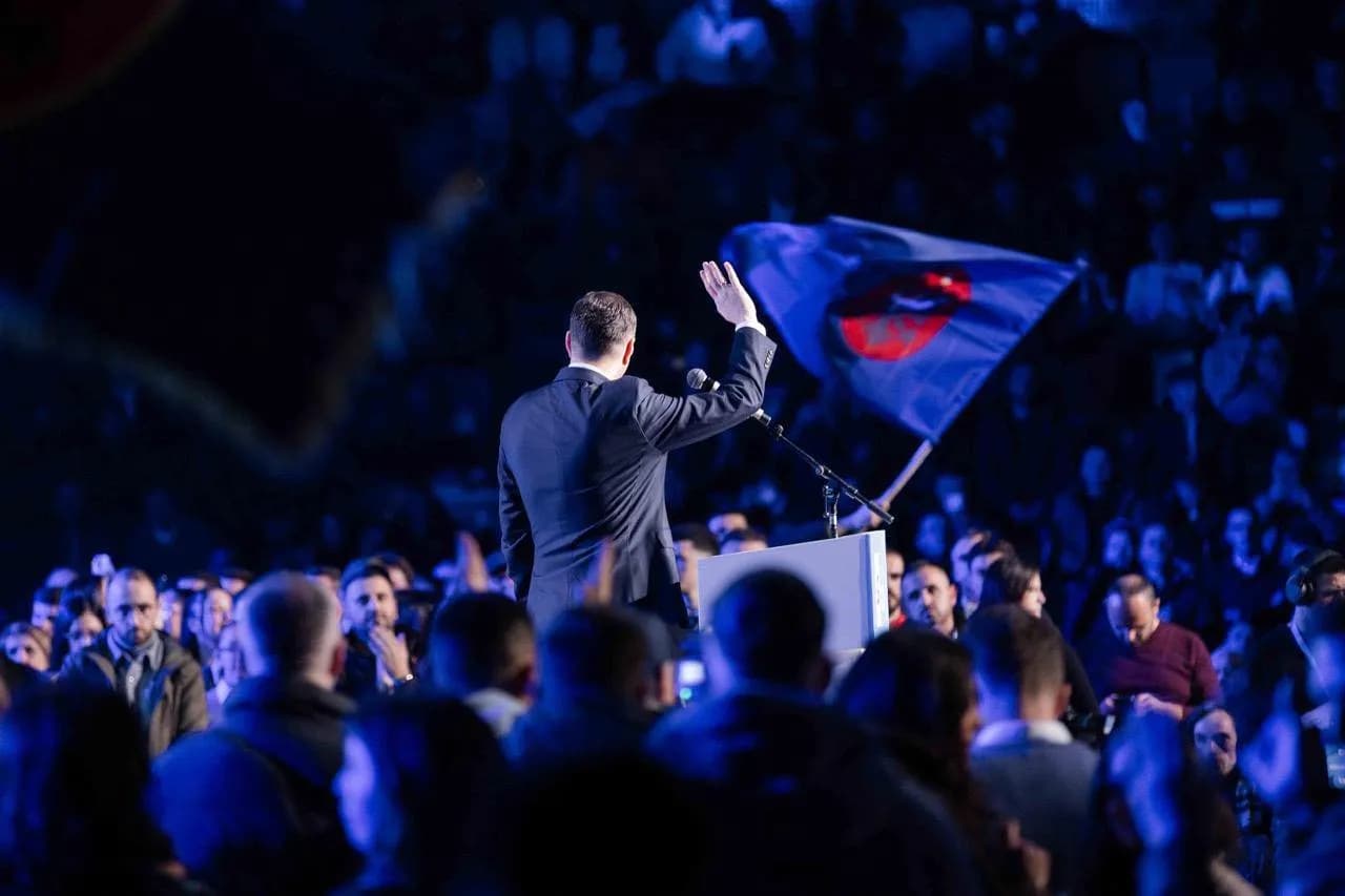 Lumir Abdixhiku: Ju zotohem, do t’i bashkoj të gjithë, LDK-ja ka qenë gjithmonë më e madhe se secili prej nesh