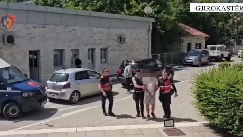 Morën peng dhe dhunuan të riun për 6000 euro, arrestohet 30-vjeçari i shpallur në kërkim