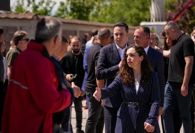 Osmani dhe Abdixhiku nderojnë viktimat e Masakrës së Qyshkut: Drejtësia për ta mbetet obligim institucional dhe kombëtar