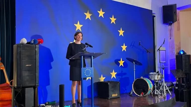 Palatova e Zyrës së BE-së: Kosova duhet t’i bindë 27 shtetet anëtare për statusin e kandidatit