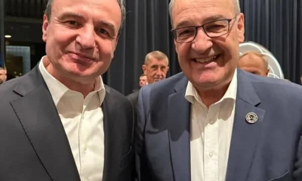 Presidenti i Zvicrës njofton për biseda të shkurta me kolegë në Jerevan, e përmend edhe Kurtin