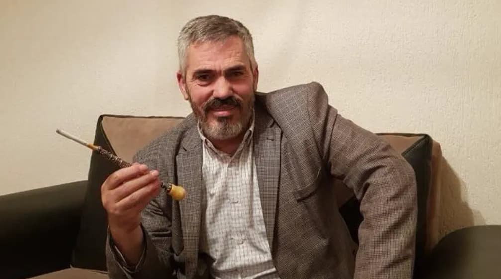 Qytetarët e vërshojnë me komente hoxhë Musliun pas aderimit në VV: Në Kuvend s’rrijnë melaqet