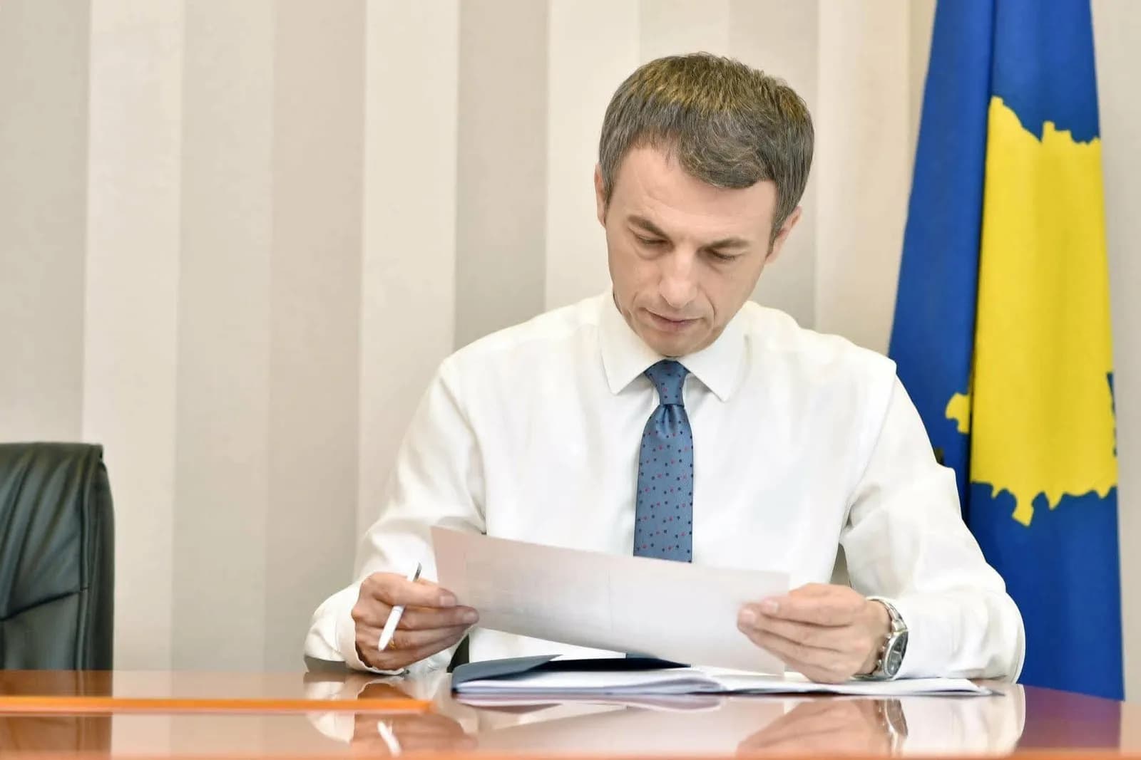 Reçica: Qeveria po tenton ta përdorë paranë publike për përfitime elektorale
