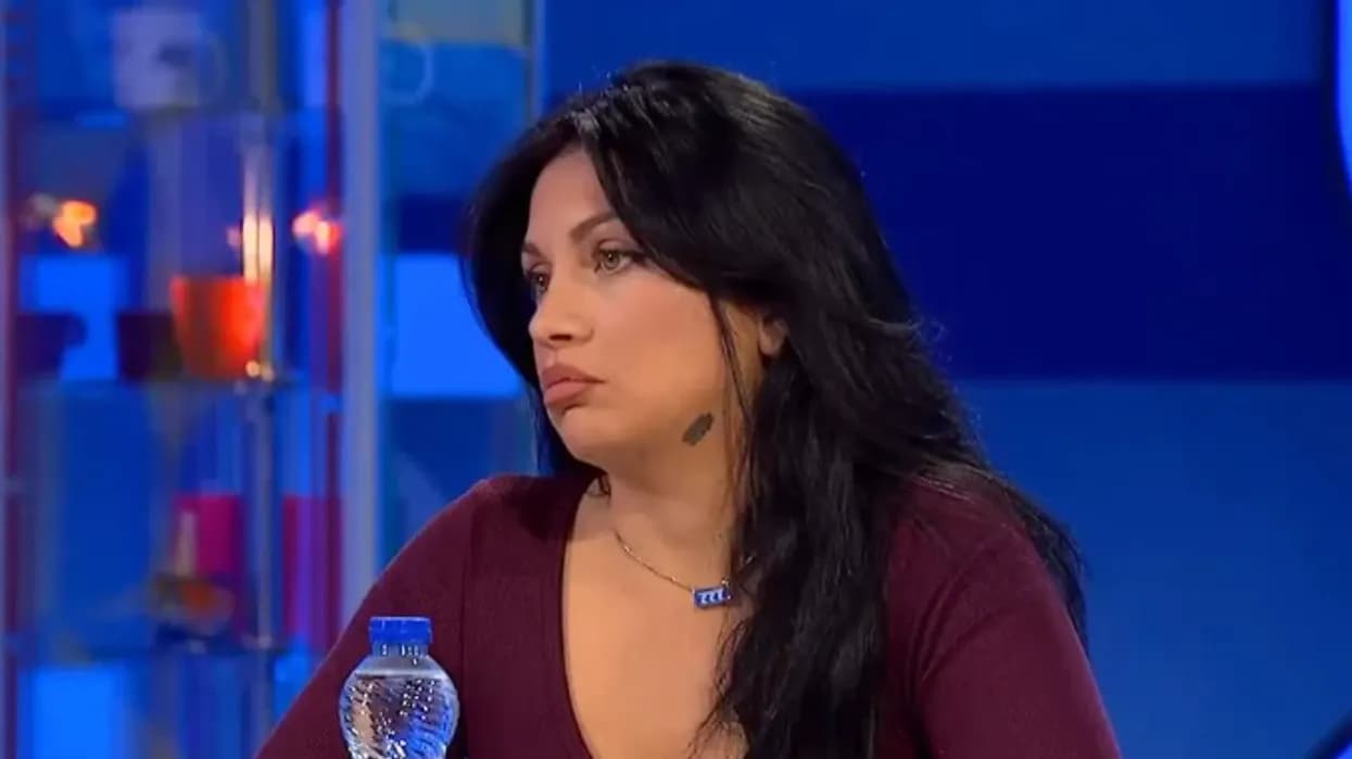 Shkurta: Jam ulë në zallë, kam hongër BUKË ME PATLIGJON, as që ma ka ni