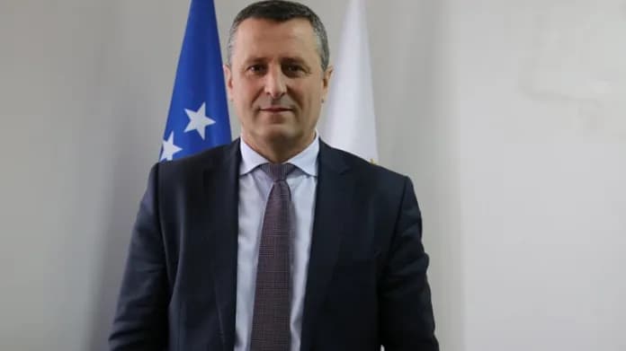 Smakiqi: Procesin mund ta bëni xixë, por kryeprokuror si Blerim Isufaj s’gjeni