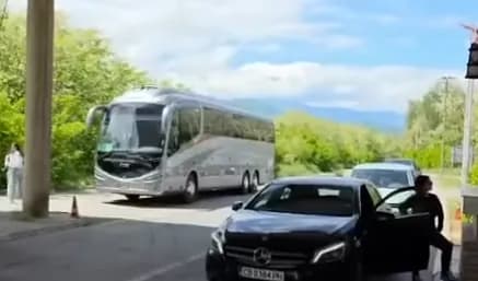 Studentët nga Shqipëria bllokohen në kufi, nuk u lejohet të hyjnë në Maqedoninë e Veriut
