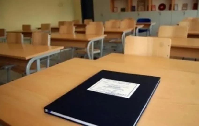 Gjakova shkurton orët mësimore, shkak temperaturat e larta