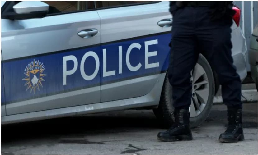 Kanosi anëtarët e familjes dhe dëmtoi një derë, arrestohet i mituri në Ferizaj