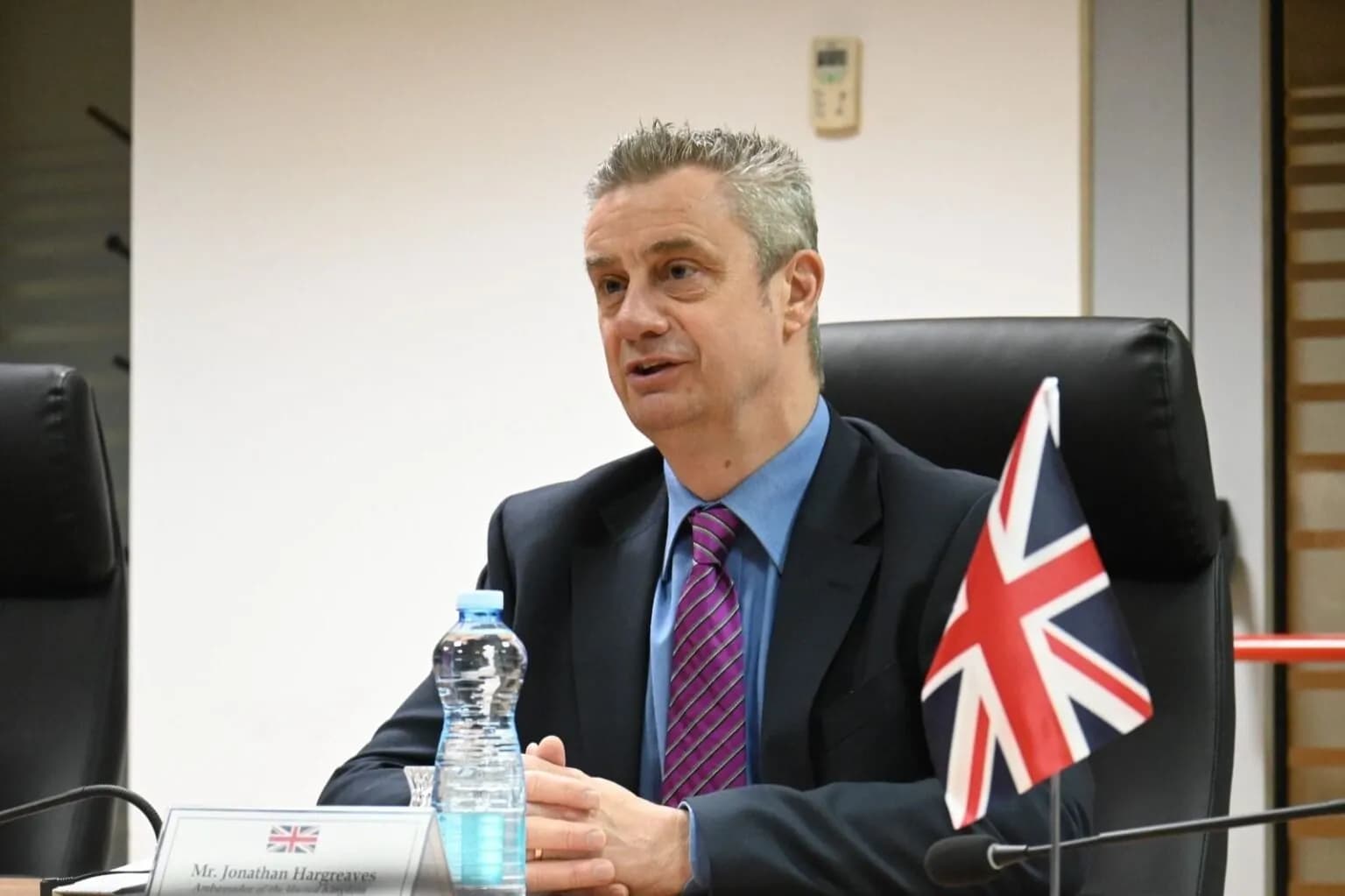 Komunat me shumicë serbe, Hargreaves: Kosova ka marrë zotime, të dalë me propozime konkrete