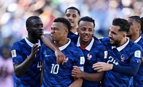 “Les Bleus” synojnë kualifikim tutje, ky është formacioni