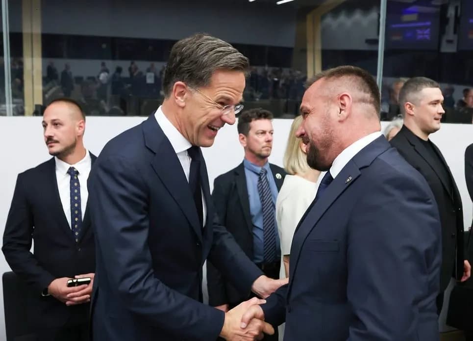 Maqedonci në Bruksel: Kosova riafirmon mbështetjen për Ukrainën dhe bashkëpunimin me NATO-n