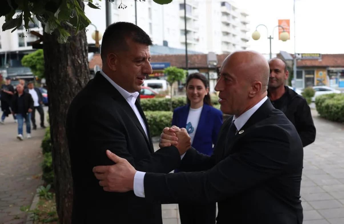 Muhamet Selmanaj, vëllai i heroit del publikisht në përkrahje të Aleancës: Suksese Lec, qëndron i palëkundur