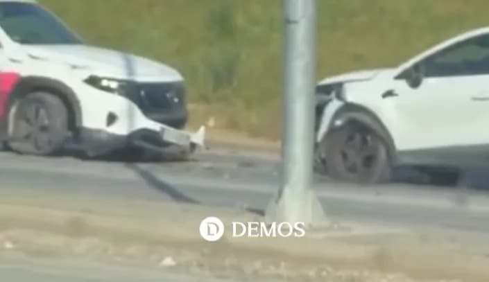 Përplasen dy vetura në Prishtinë, Policia në vendngjarje – s’dihet për të lënduar