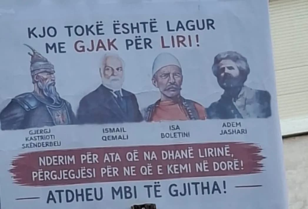 Protesta e 11-të para Kryeministrisë, pankartat që tërhoqën vëmendjen