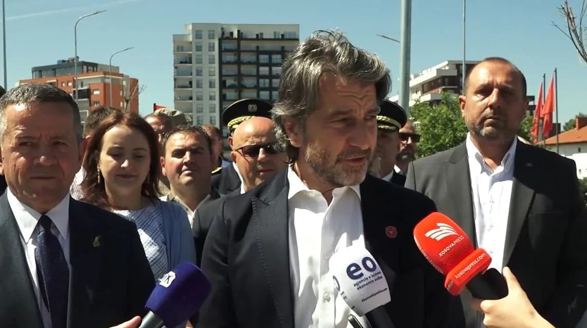 Rama i kundërpërgjigjet Mihalit: Tregoju kosovarëve kush je dhe prej kujt paguhesh