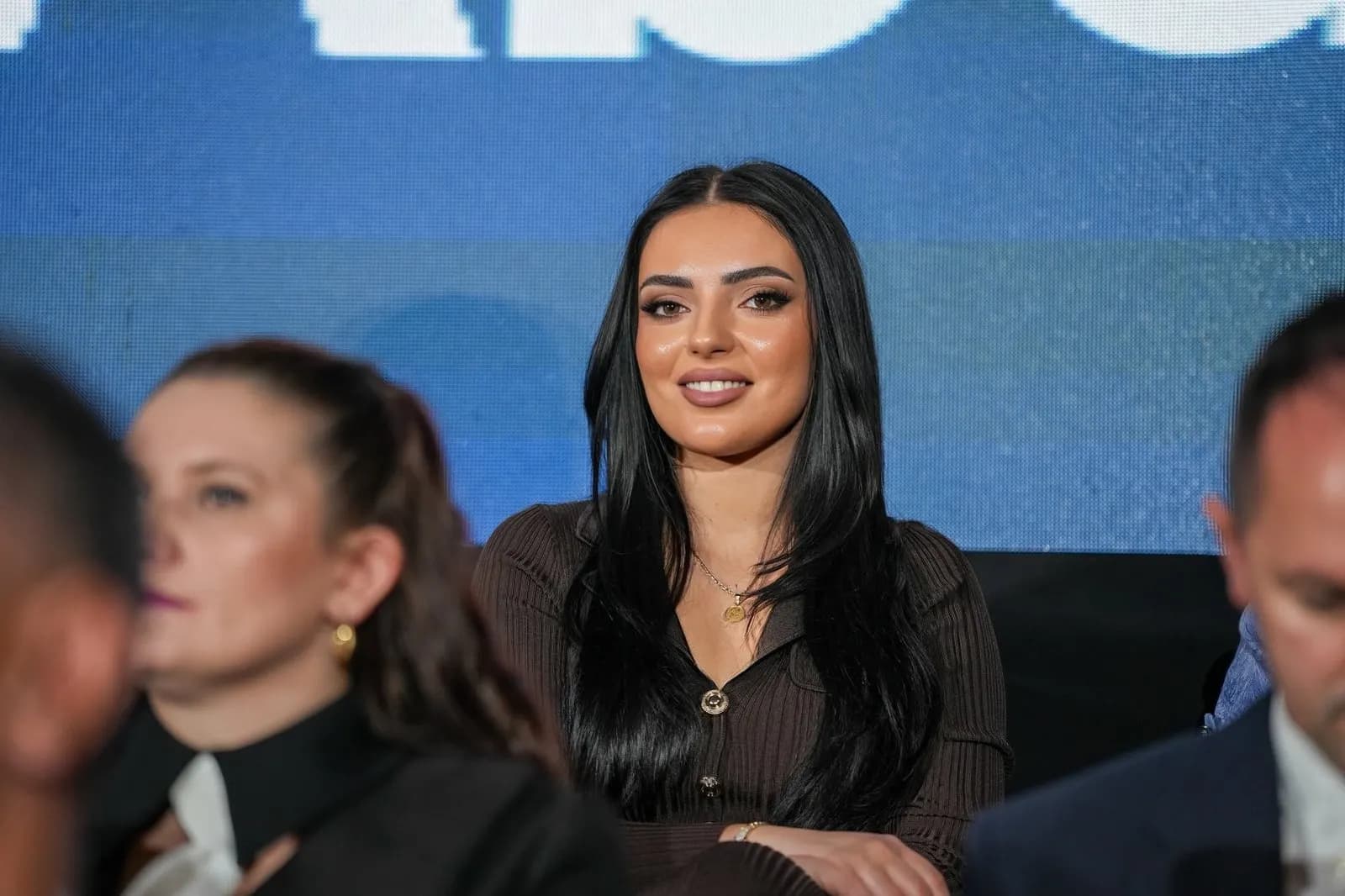 Reagon Alisa Jetullahu, për akuzat në media se bëri shpenzime marramendëse në fushatë