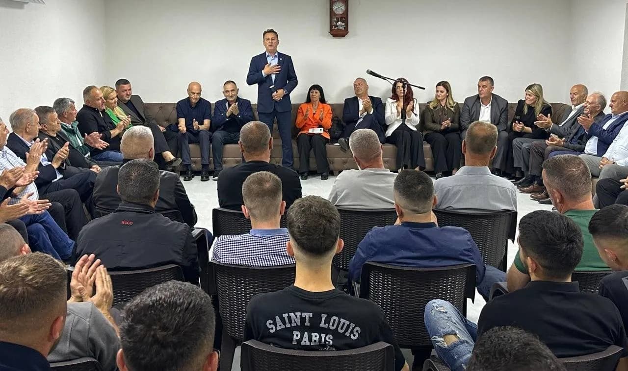 Tolaj në Rastavicë: Qytetarët japin mbështetje për Aleancën, premton përfaqësim me përgjegjësi