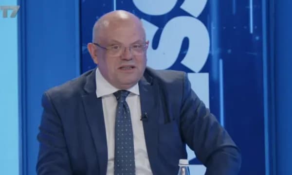 Ukshini: VV i ka punët pak më mirë se partitë tjera, po i teston kush po dorëzohet më shumë