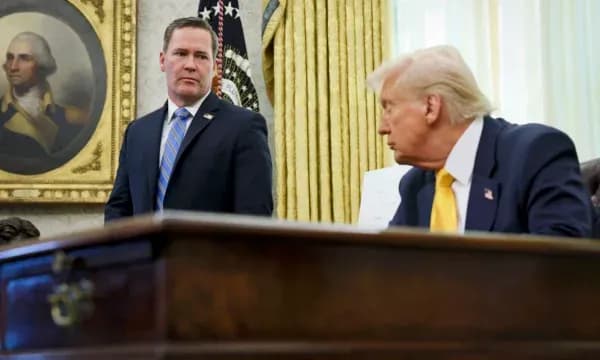 Waltz: Trump nuk do të rrijë duarkryq nëse Teherani kërcënon trafikun detar në ngushticë