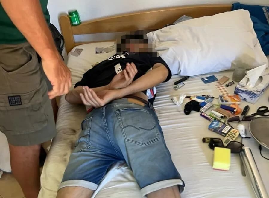 Arrestohet shtetasi kosovar në Ulqin, dyshohet se vidhte nëpër plazhe
