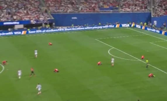Futbollistët e Egjiptit në Sexhde, falënderojnë Zotin për golin ndaj Argjentinës