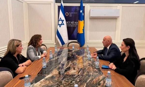Gjini takohet me ambasadoren e Izraelit: Marrëdhëniet me ta janë të një rëndësie të veçantë e strategjike për ne