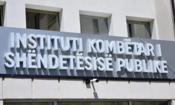Instituti i Shëndetit Publik del me rekomandime për qytetarët se si të shmangin helmimin nga ushqimi gjatë verës