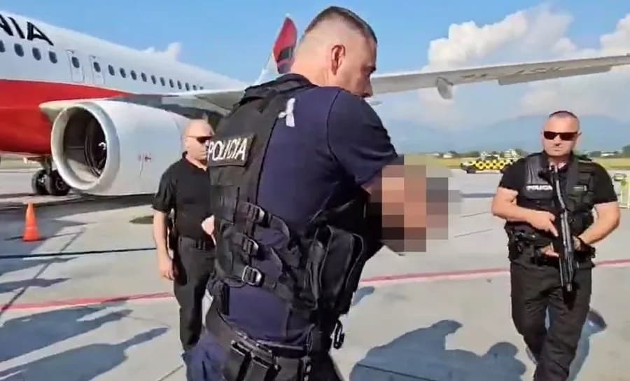 INTERPOL-i i kërkonte për drogë, dy dilerët ekstradohen mes Kosovës dhe Shqipërisë