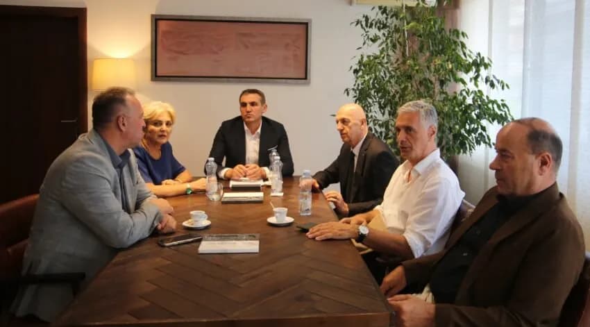 Kryeprokurori Gashi mban takimin e parë me prokurorët: Profesionalizmi dhe integriteti, kyçe për forcimin e sundimit të ligjit