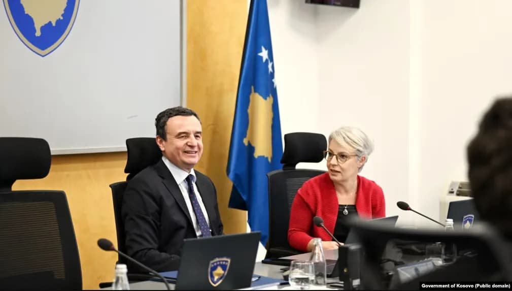 Kurti mbledh qeverinë në detyrë, nuk dihet rendi i ditës