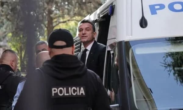 Kushtetuesja rrëzon padinë e Erion Veliajt për gjykimin ndaj dosjes së SPAK