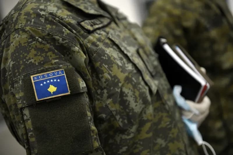 Majori i Kosovës përfundon me sukses kursin prestigjioz për paqëruajtës në Japoni