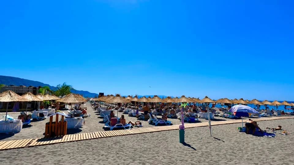 Rama ndan pamje nga Velipoja: Plazhet publike mirëpresin çdo pushues