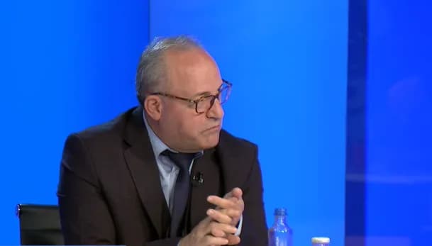 Ramabaja: Zgjidhja e krizës kërkon marrëveshje politike, jo kokëfortësi