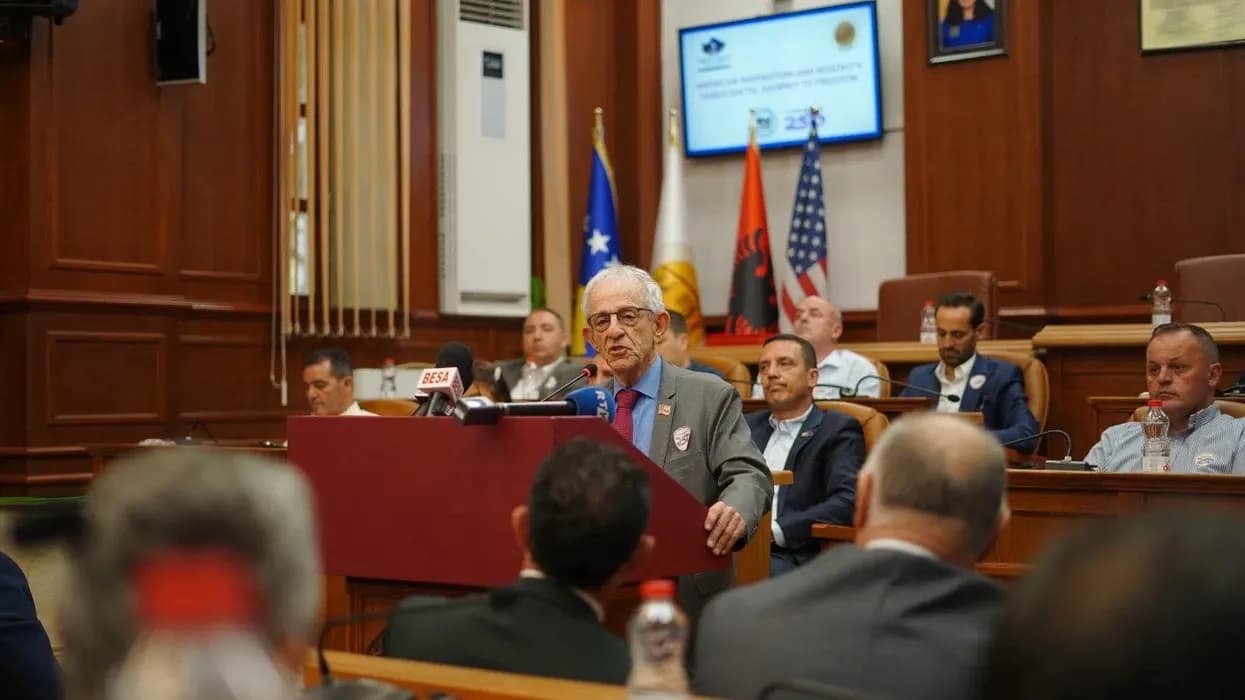 Serwer në Prizren: Kosova duhet të lobojë që anëtarësimi në NATO të bëhet pjesë e agjendës së SHBA-së