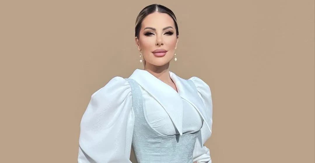 Si rrallëherë, Duda Balje shfaqet kaq afër pranë bashkëshortit